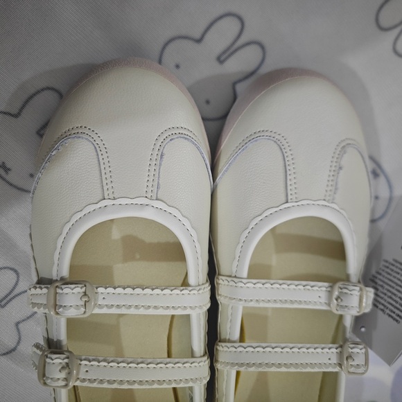 Onitsuka Tiger Off-White Mary Jane Shoes - Picture 4 of 7